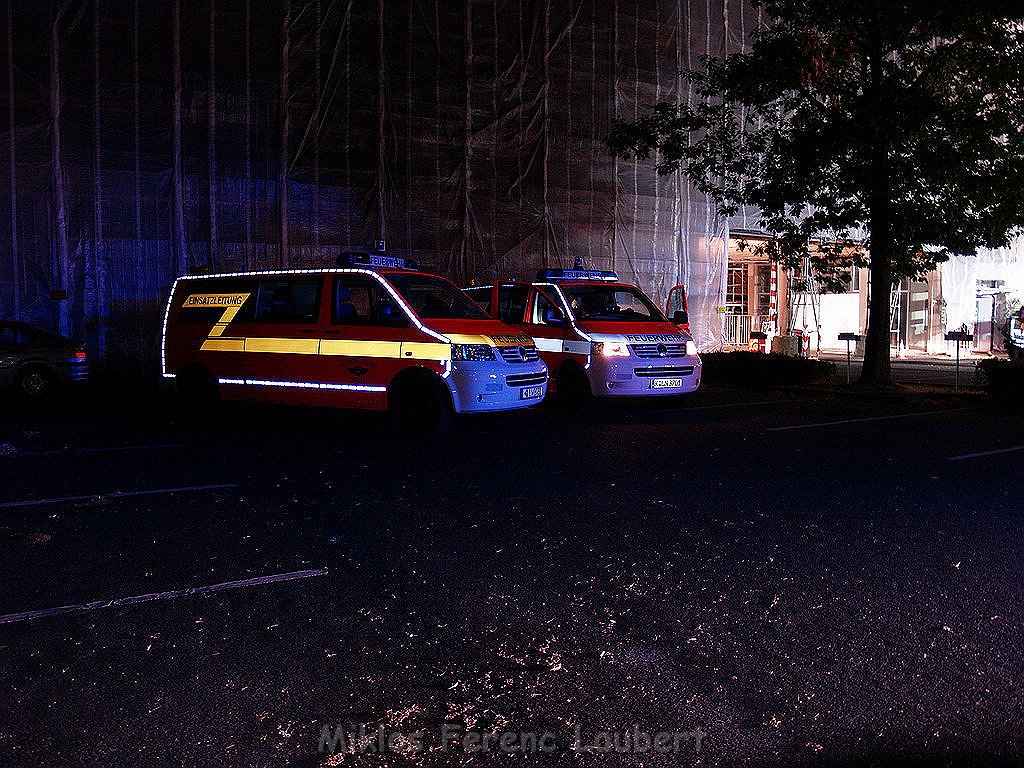 Brand Dach VDW Koeln Deutz Alfred Schuette Allee P140.JPG